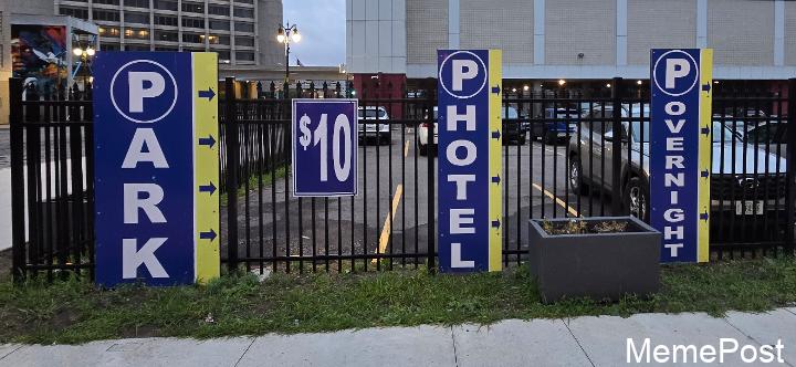 After I Park My Car, I’m Going to Rest Up at the Photel: The Perfect Relaxation Spot for Travelers